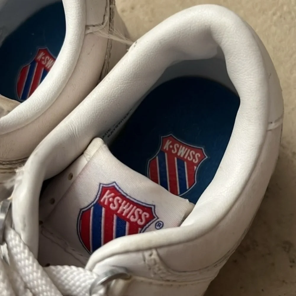 K-Swiss‎ classic kids leather white kids athletic shoes size 11